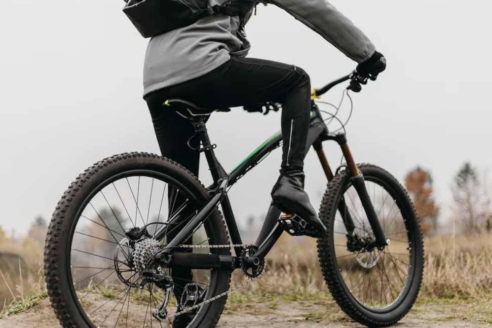 The Ultimate Hybrid Bike Posture Guide