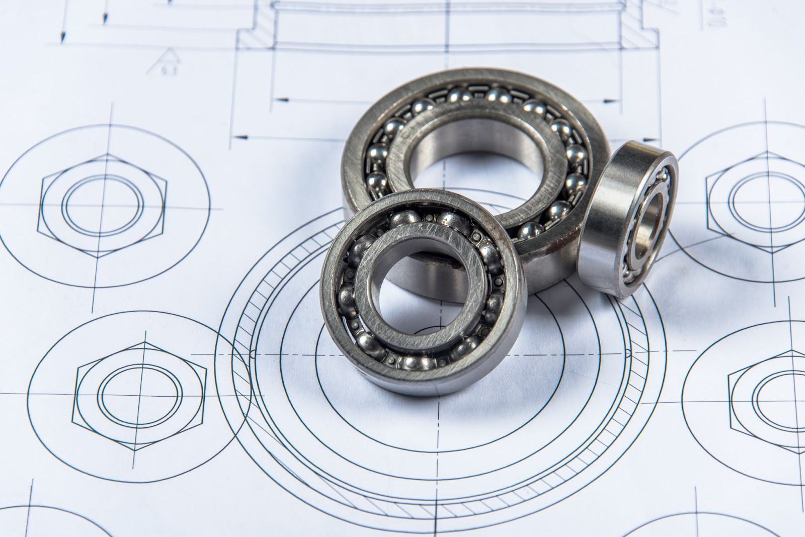 Ceramic Versus Steel Bearings in Cycling Applications