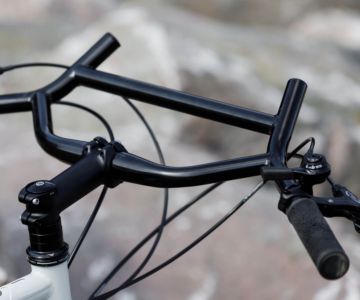 Hybrid Bike Handlebars: Сhoosing the Right for Your Bike